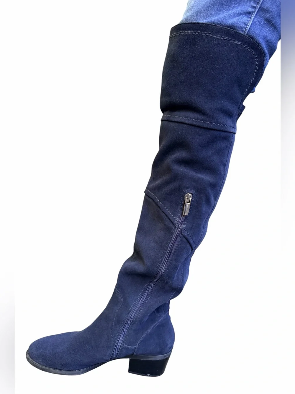 Vince Camuto rich navy